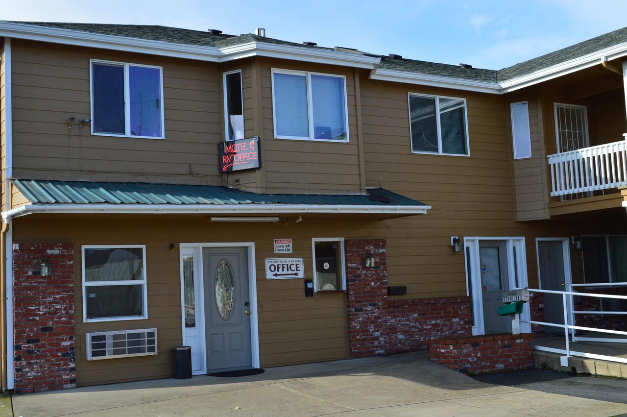 Western Motel Junction City エクステリア 写真